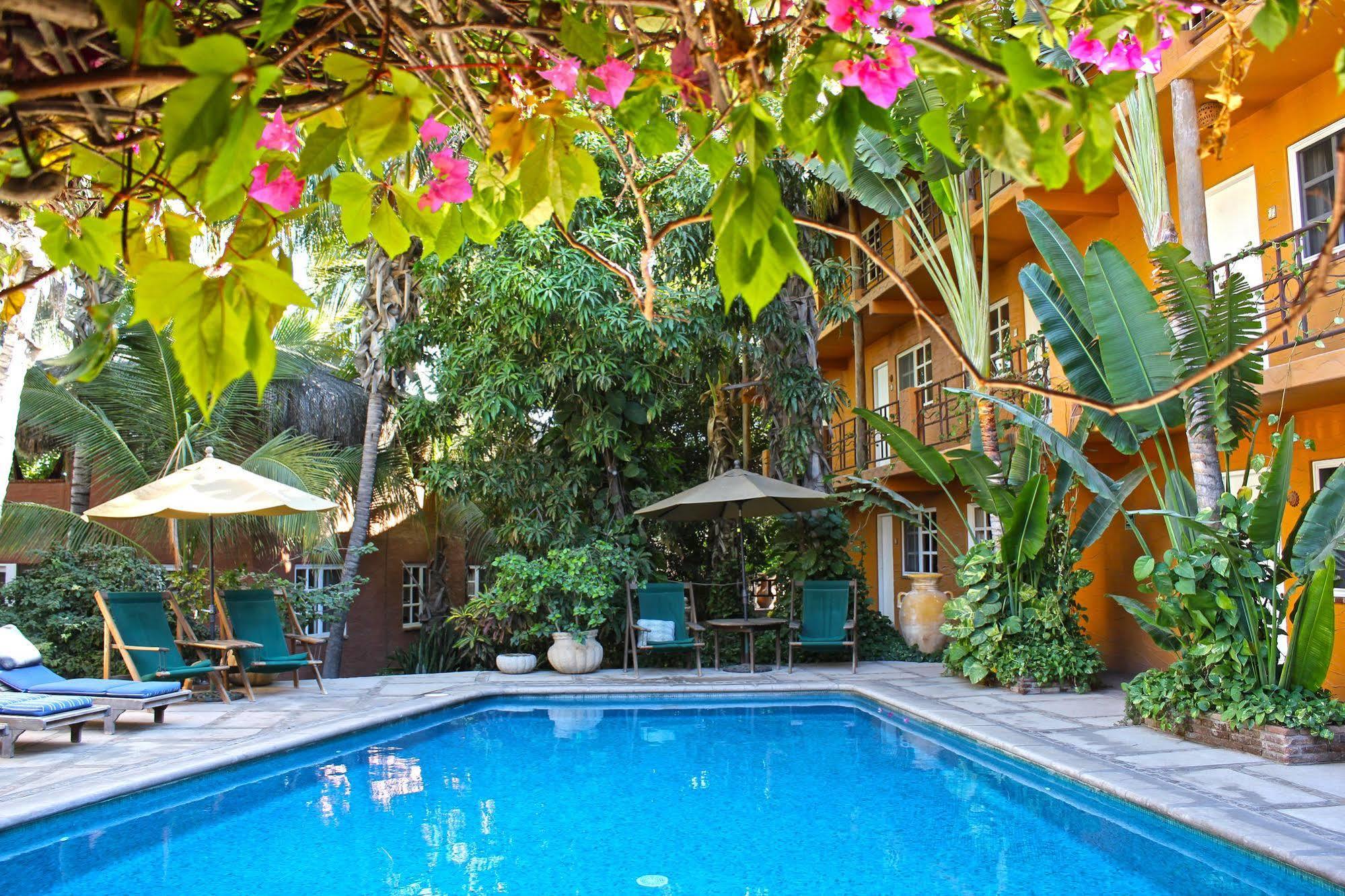 The Bungalows Hotel Cabo San Lucas Exterior photo
